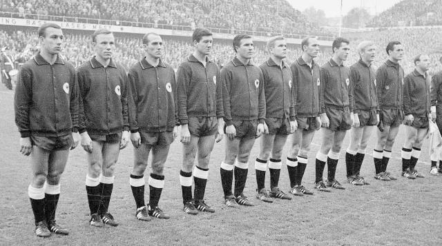 九游娱乐app-【缅怀贝肯鲍尔②】“皇帝”国家队生涯的5个关键词