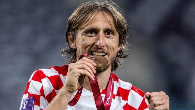 1671364169713004794.jpg 1671364165.jpg